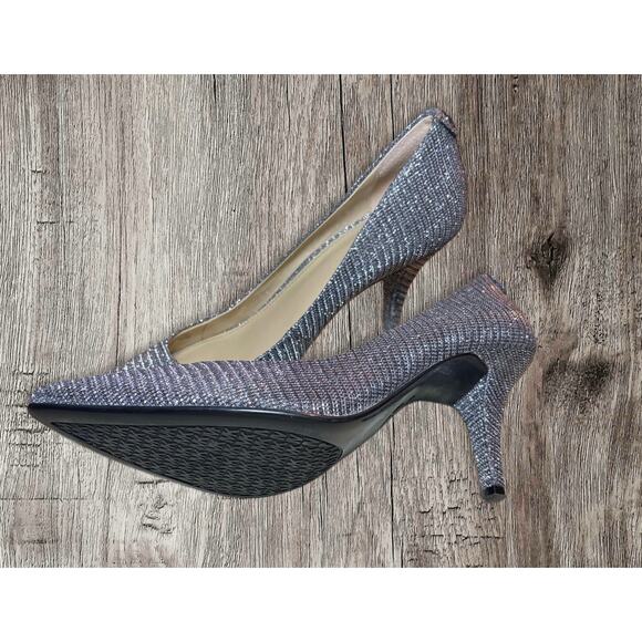 Michael Kors silver sparkly heels. Size 8M.‎ Excellent condition - Picture 4 of 7